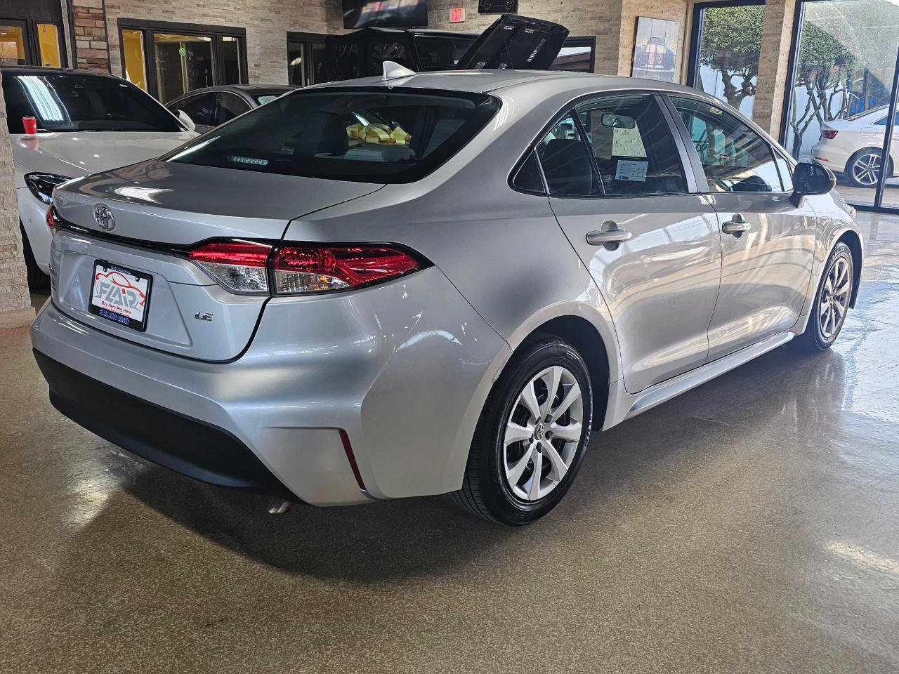 Used 2023 Toyota Corolla LE image 7