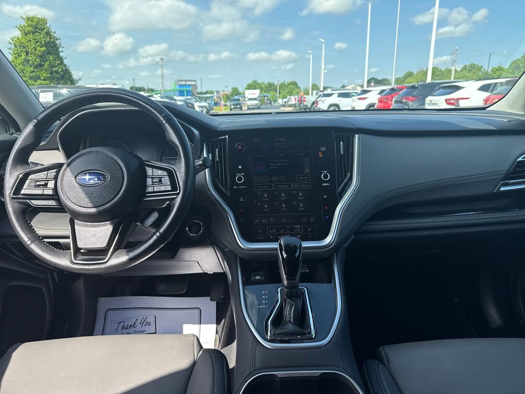Used 2025 Subaru Outback Onyx Edition AWD/4WD image 15