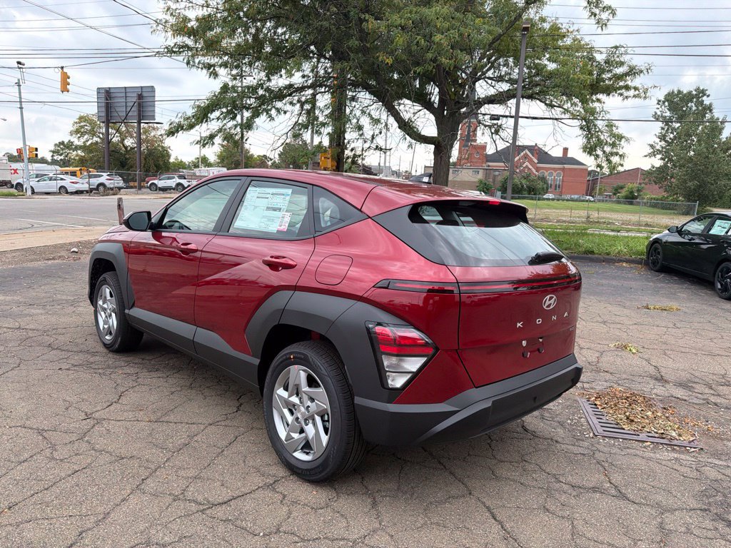 New 2027 Hyundai Kona SE AWD/4WD image 5