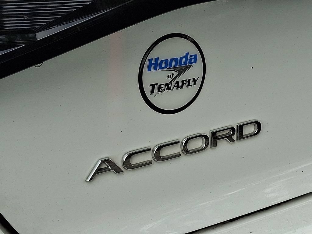 Used 2024 Honda Accord EX image 4