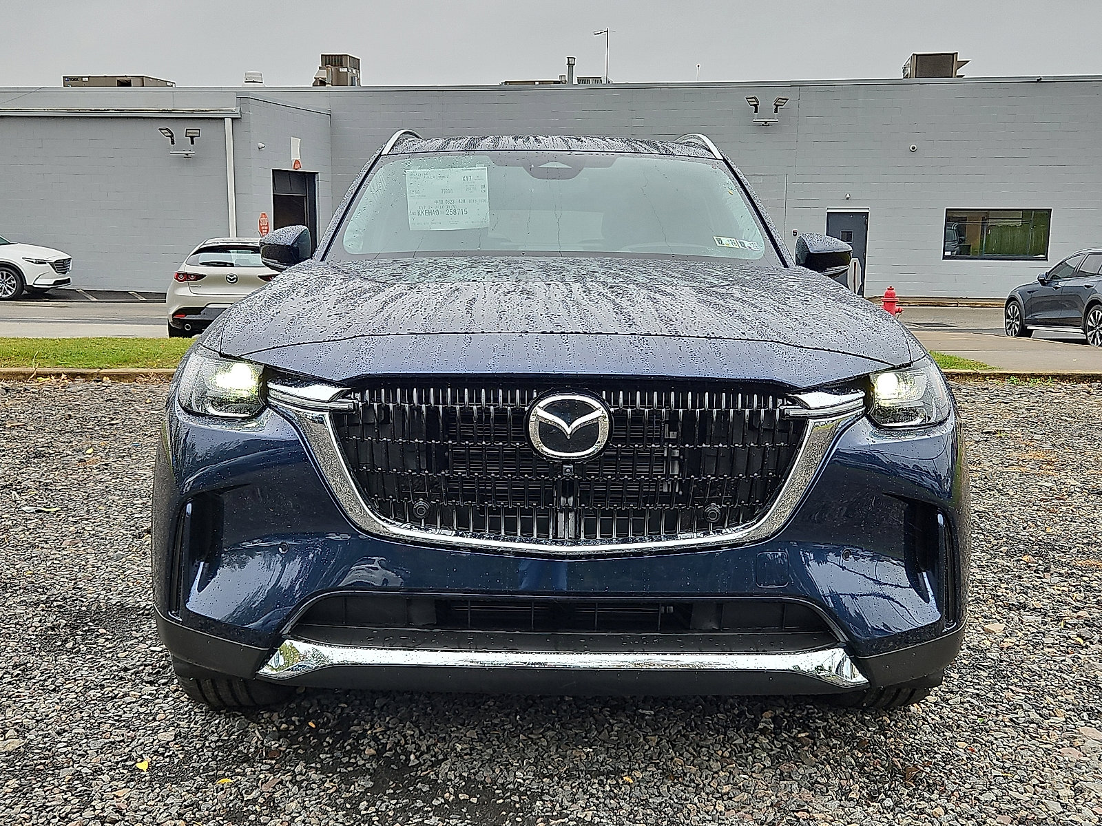 New 2025 MAZDA CX-90 Plug-In Hybrid w/ Premium Plus image 2