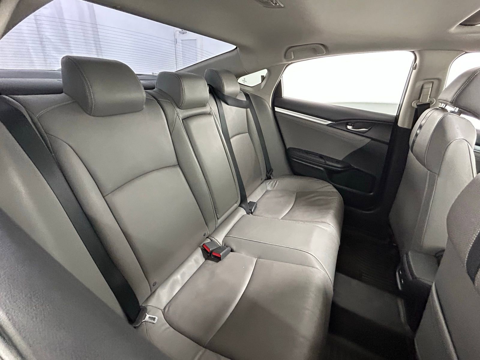 Used 2017 Honda Civic Touring image 36