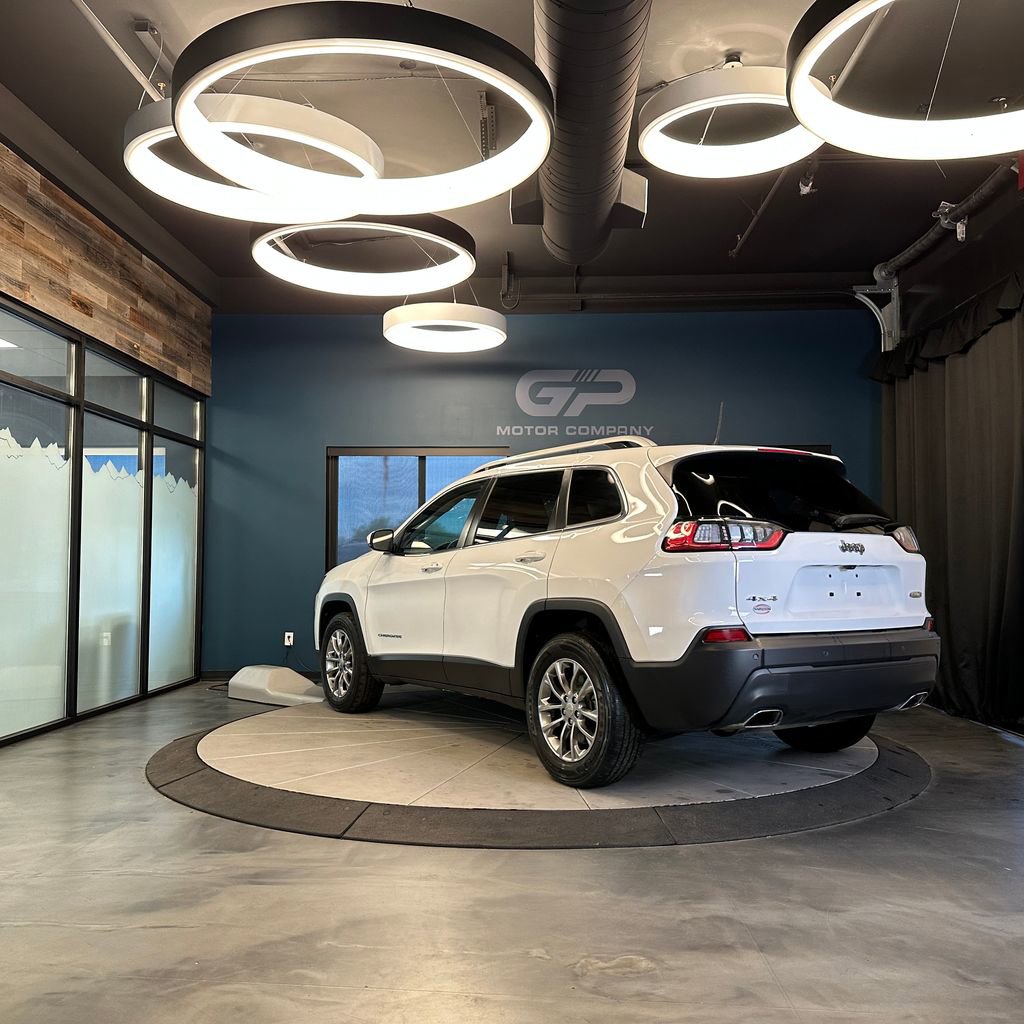 Used 2021 Jeep Cherokee Latitude Lux AWD/4WD image 5