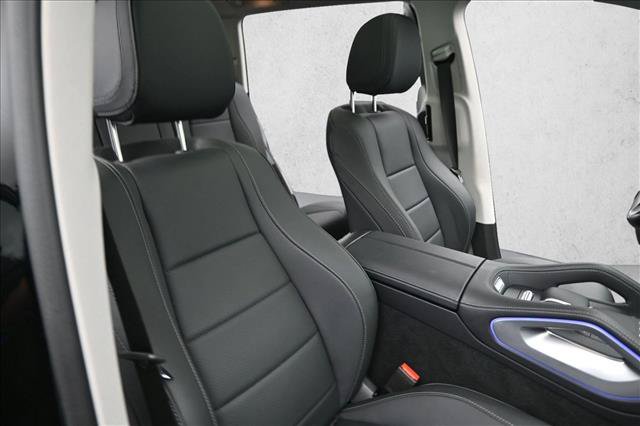Certified 2026 Mercedes-Benz GLS 450 4MATIC image 30