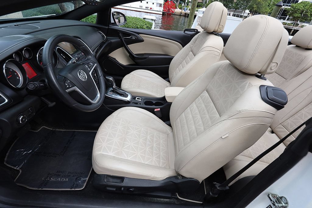 Used 2018 Buick Cascada Premium FWD image 8