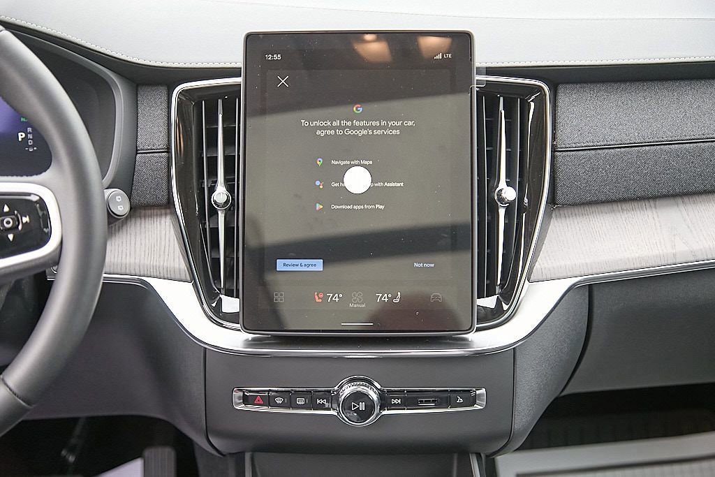 New 2026 Volvo XC90 T8 Ultra w/ Protection Package AWD/4WD image 28