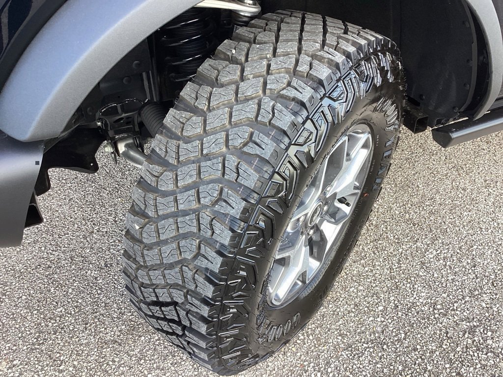 New 2025 Ford Bronco Badlands image 18