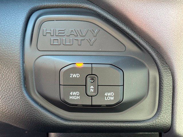 New 2027 RAM 3500 Big Horn AWD/4WD image 18