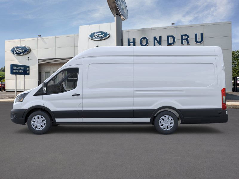 New 2026 Ford E-Transit 148 High Roof Extended image 31