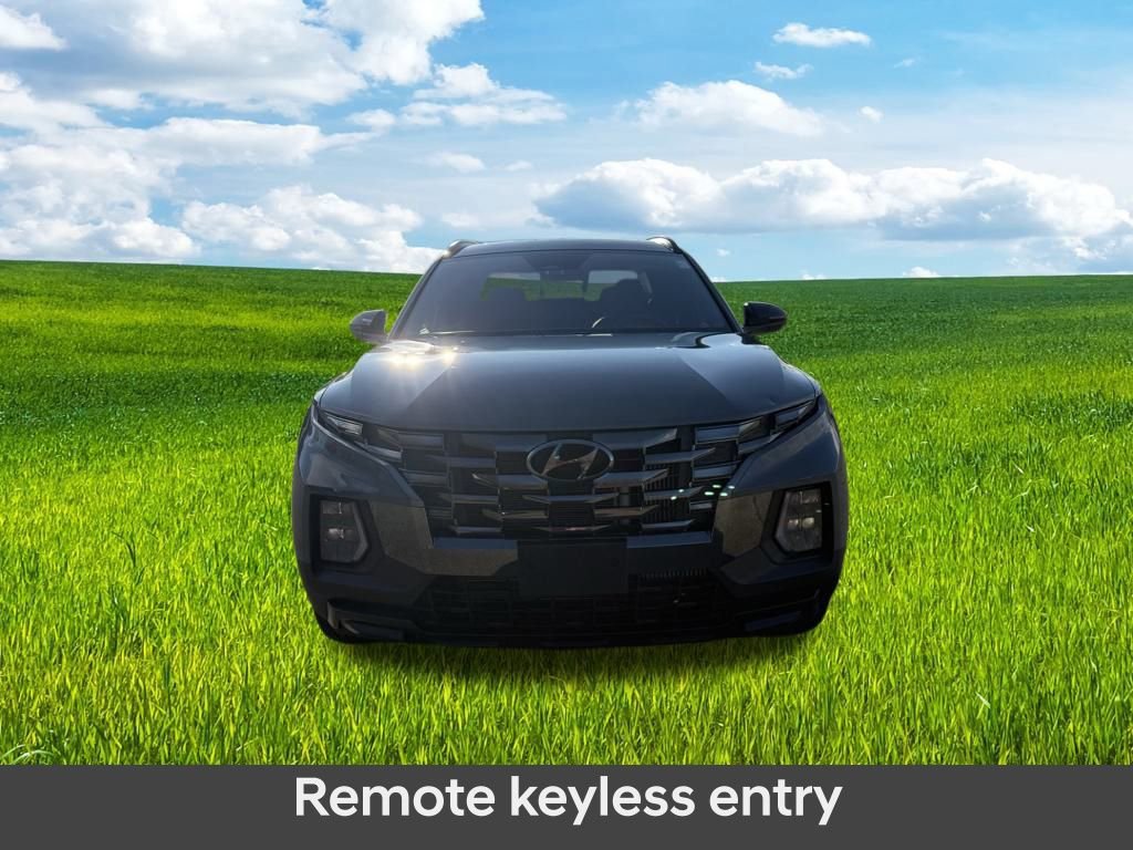 Used 2024 Hyundai Santa Cruz Night image 2