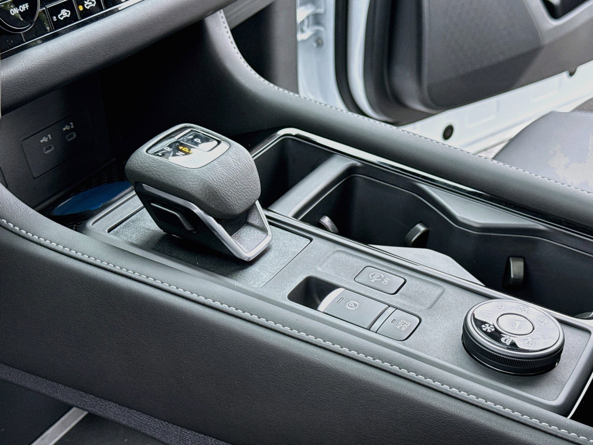 New 2026 Nissan Pathfinder SL AWD/4WD image 15