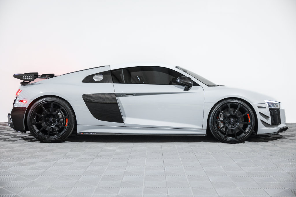 Used 2018 Audi R8 V10 plus AWD/4WD image 8