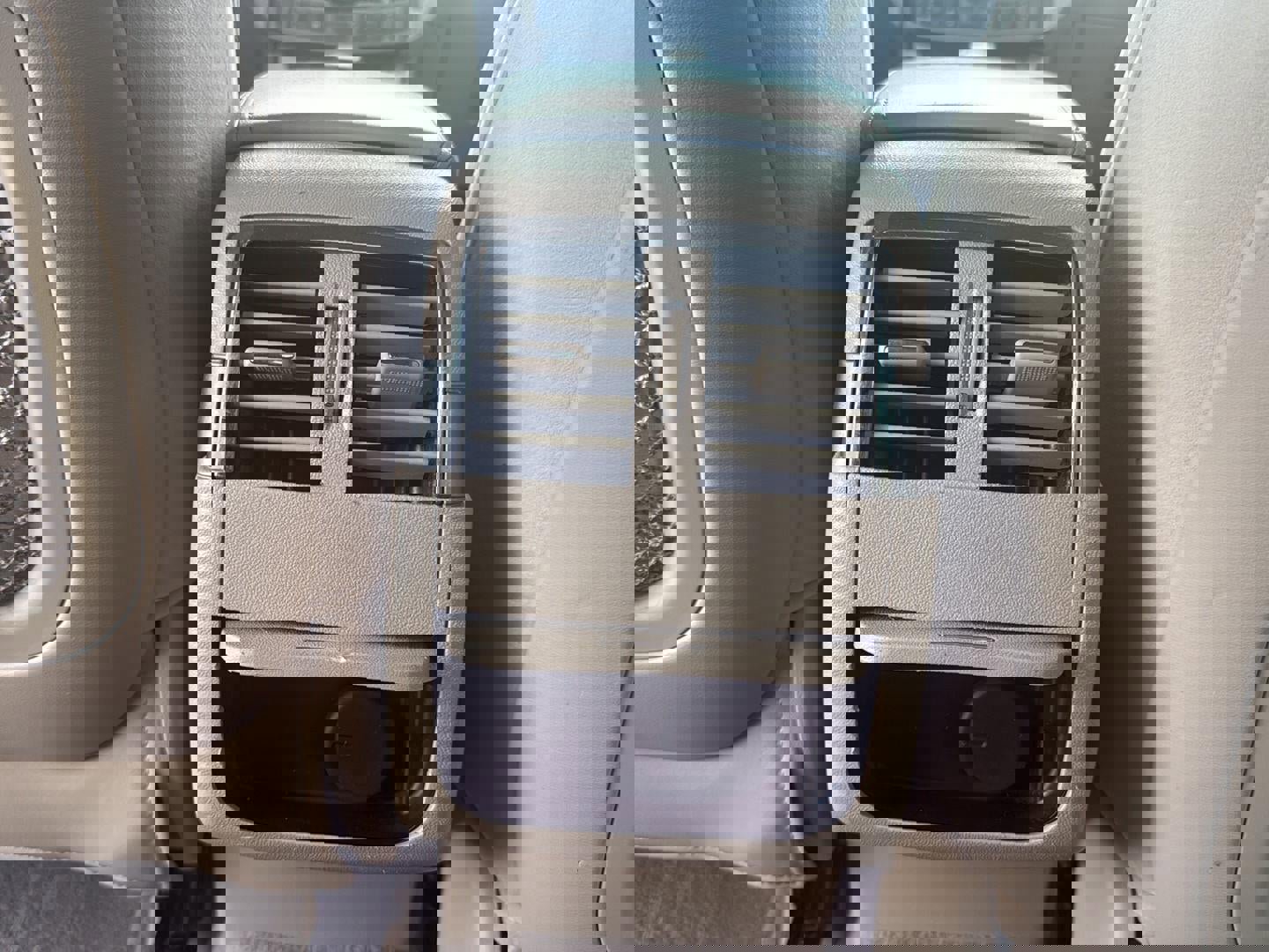 Used 2013 Buick LaCrosse image 12