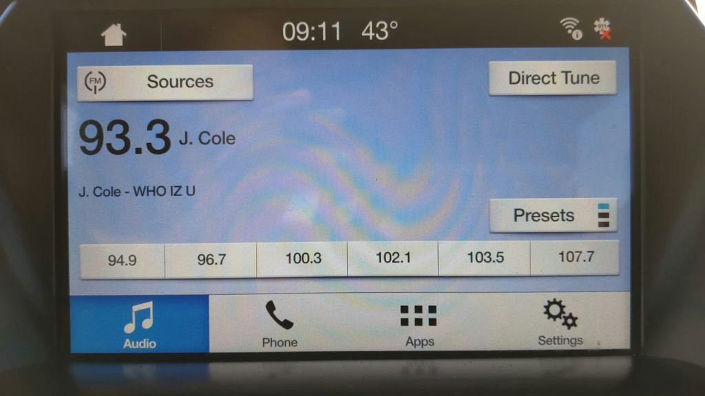 Used 2018 Ford Escape SE w/ SE Sport Appearance Package image 26