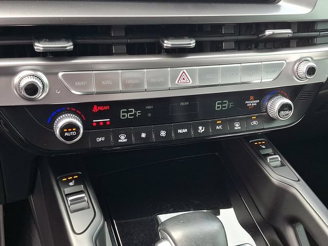 Used 2024 Kia Telluride S AWD/4WD image 12