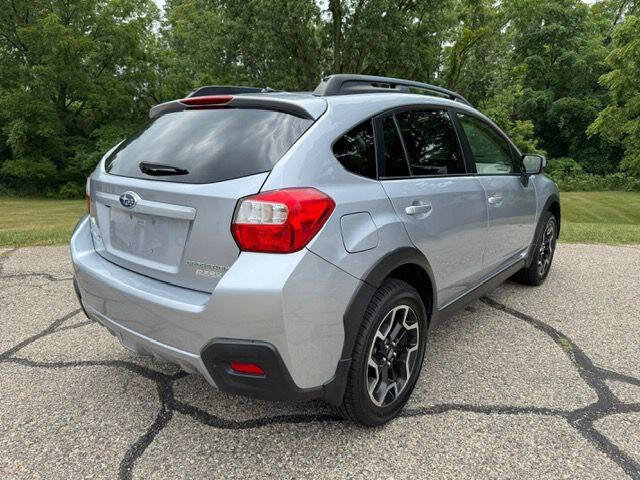 Used 2016 Subaru Crosstrek 2.0i Premium image 4