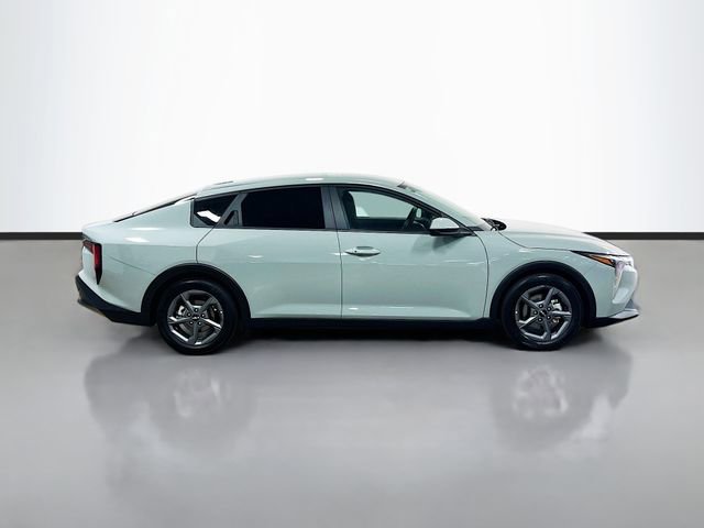 Certified 2025 Kia K4 FWD image 8