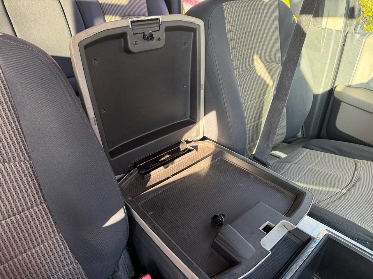 Used 2010 Dodge Ram 2500 Truck SLT w/ Luxury Group image 45