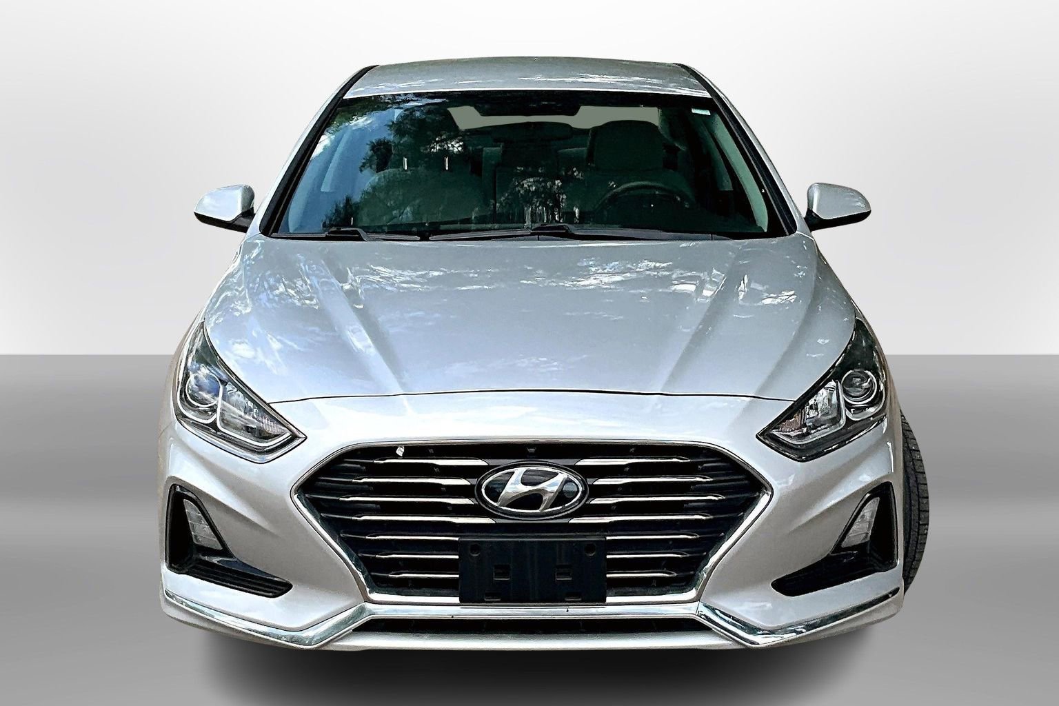 Used 2018 Hyundai Sonata ECO image 3