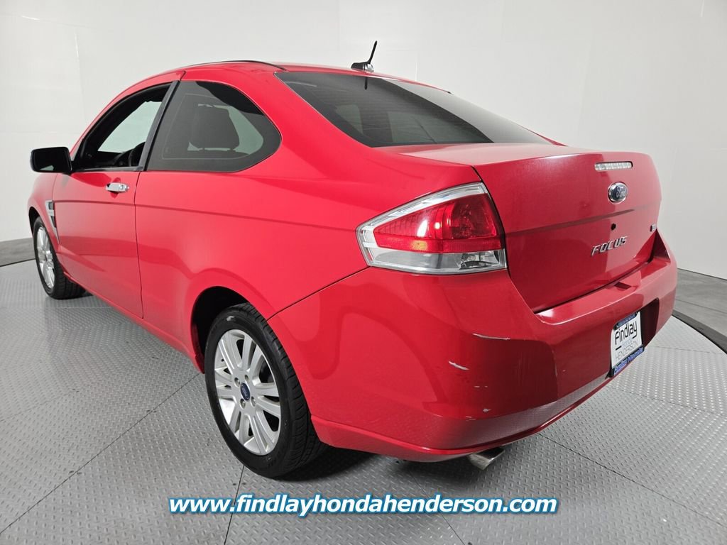 Used 2008 Ford Focus SE FWD image 4