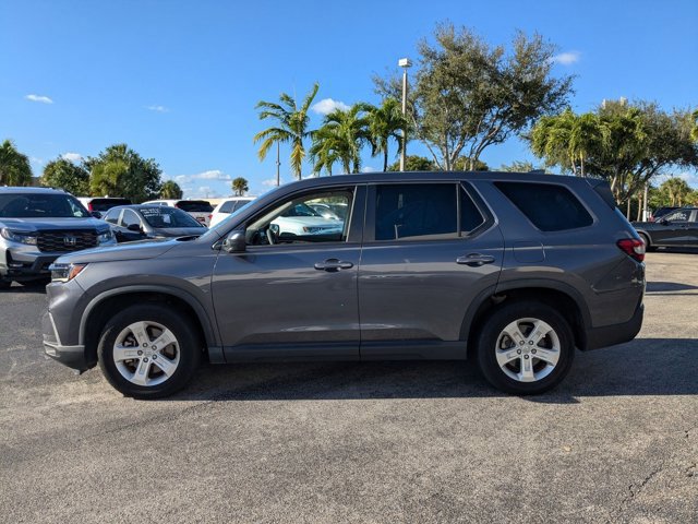 Used 2023 Honda Pilot LX image 8