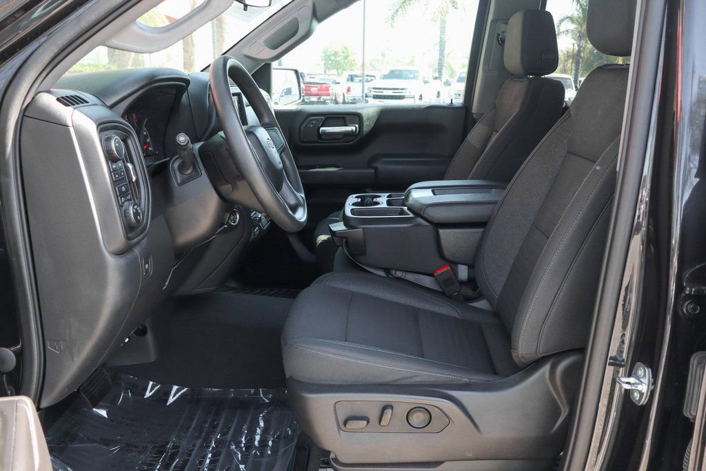 Used 2023 Chevrolet Silverado 1500 Custom Trail Boss AWD/4WD image 18