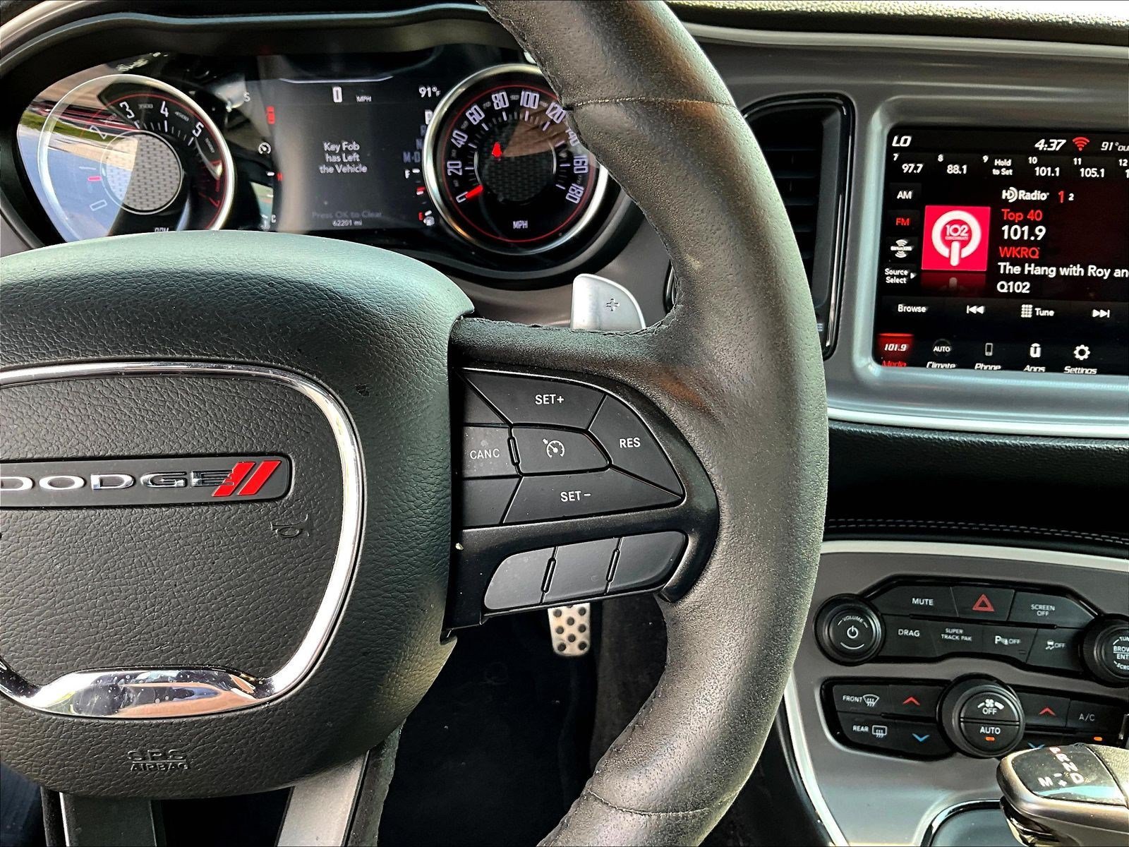 Used 2022 Dodge Challenger R/T Scat Pack RWD image 9