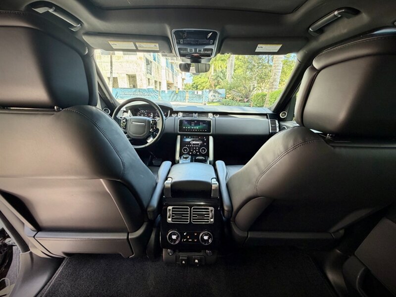 Used 2019 Land Rover Range Rover Supercharged AWD/4WD image 32