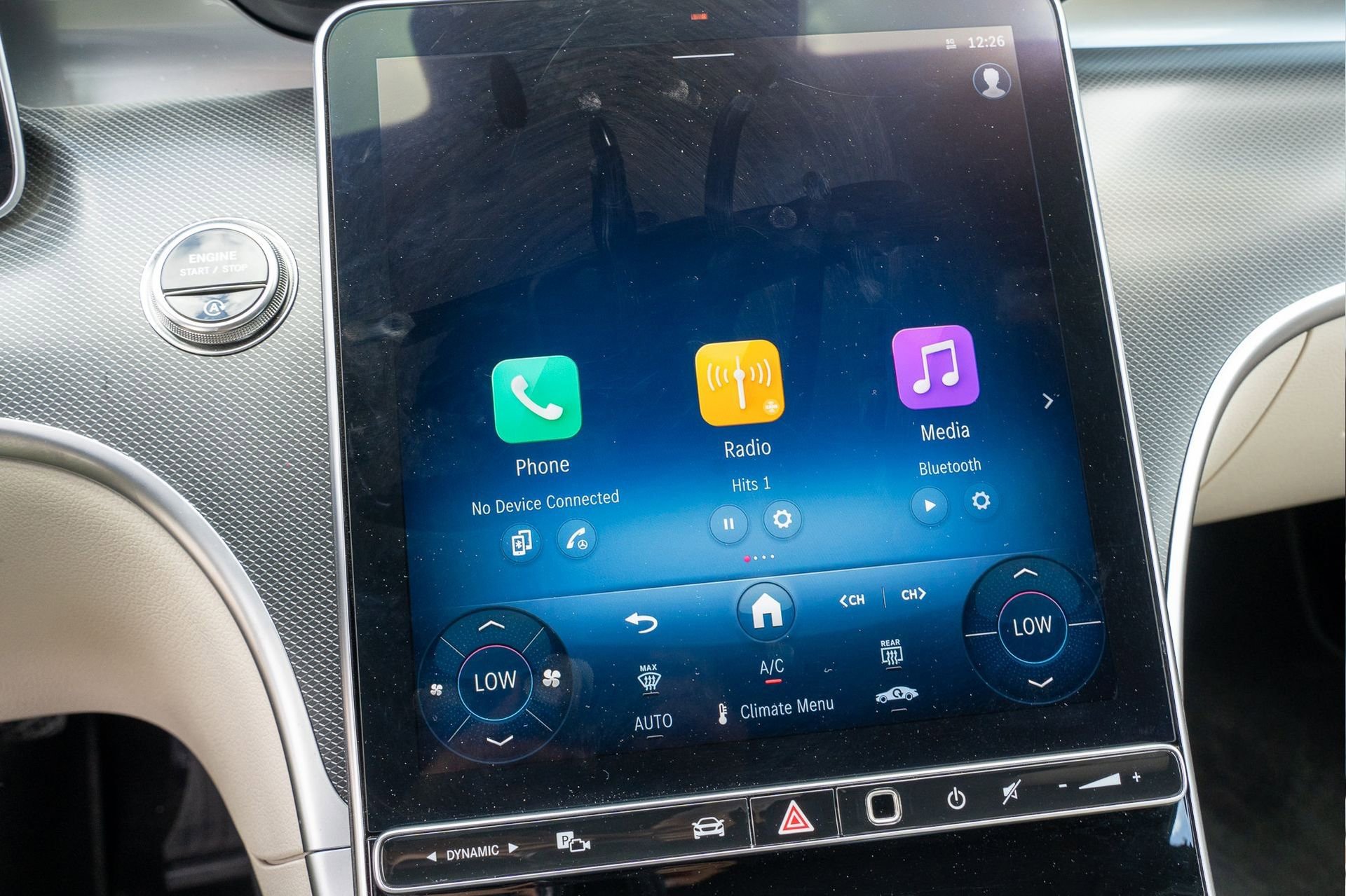 Used 2025 Mercedes-Benz C 300 4MATIC Sedan image 34