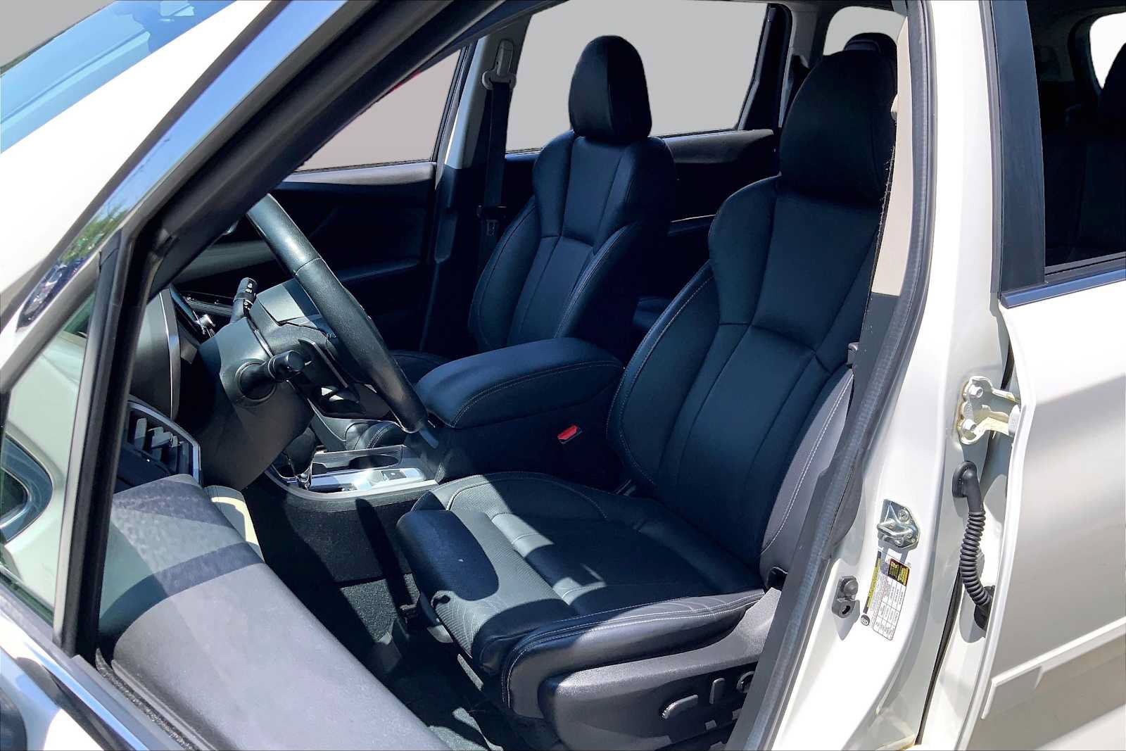 Certified 2021 Subaru Ascent Limited w/ Technology Package AWD/4WD image 9