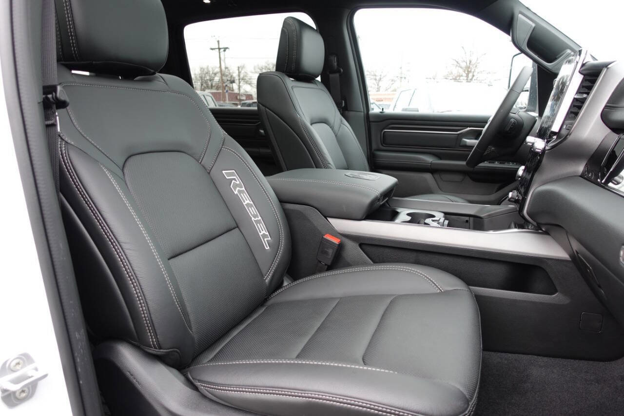 Used 2025 RAM 1500 Rebel w/ Rebel Level 2 Equipment Group AWD/4WD image 36