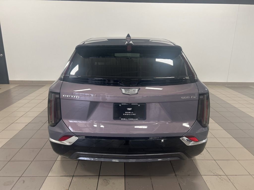 Used 2026 Cadillac Optiq Luxury 2 image 4