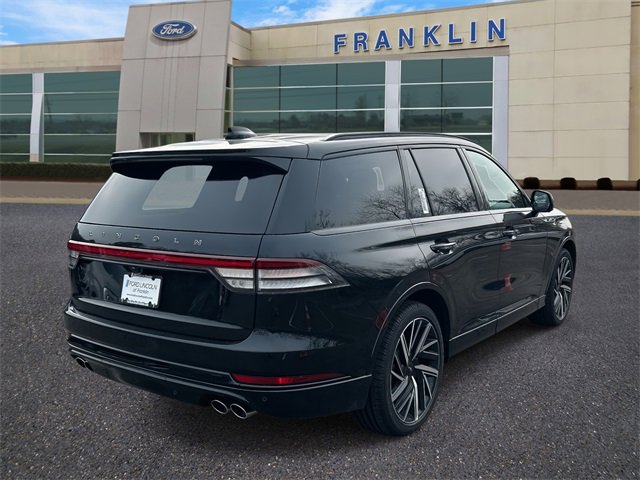New 2026 Lincoln Aviator Black Label w/ Jet Appearance Package image 7