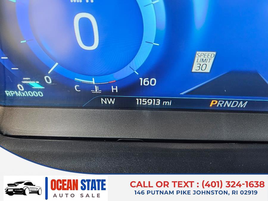 Used 2020 Ford Explorer Platinum w/ Premium Technology Package image 19