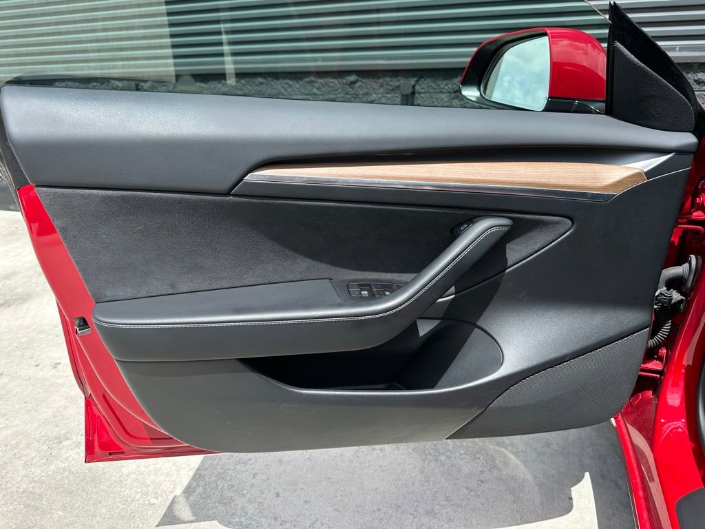 Used 2021 Tesla Model 3 Standard Range Plus RWD image 18