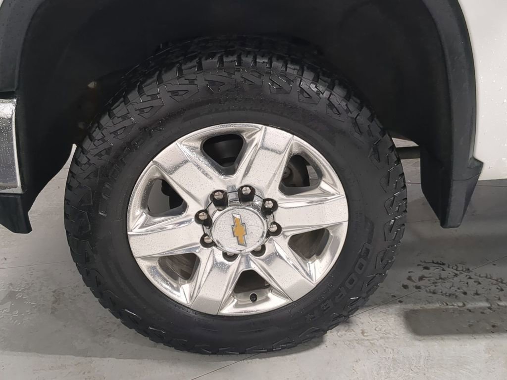 Used 2022 Chevrolet Silverado 2500 LTZ w/ LTZ Texas Edition AWD/4WD image 17