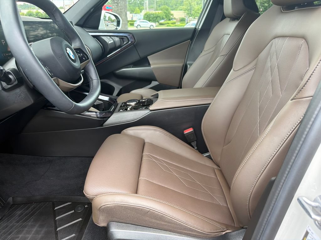Used 2025 BMW X3 xDrive30i w/ Premium Package AWD/4WD image 29