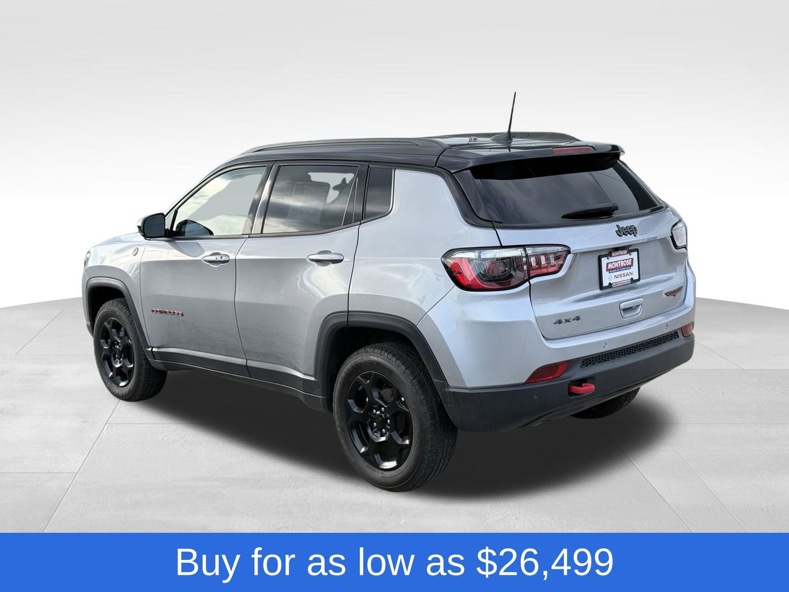 Used 2024 Jeep Compass Trailhawk image 7