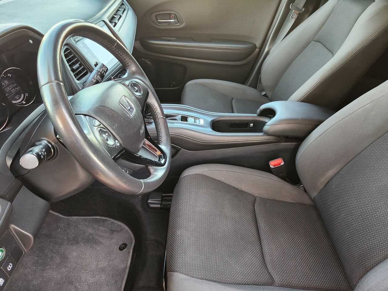 Used 2019 Honda HR-V Sport image 12