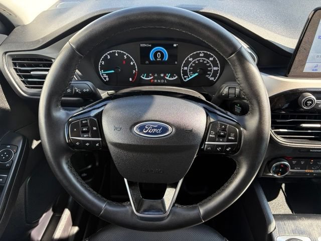 Used 2022 Ford Escape SEL w/ Equipment Group 302A AWD/4WD image 23