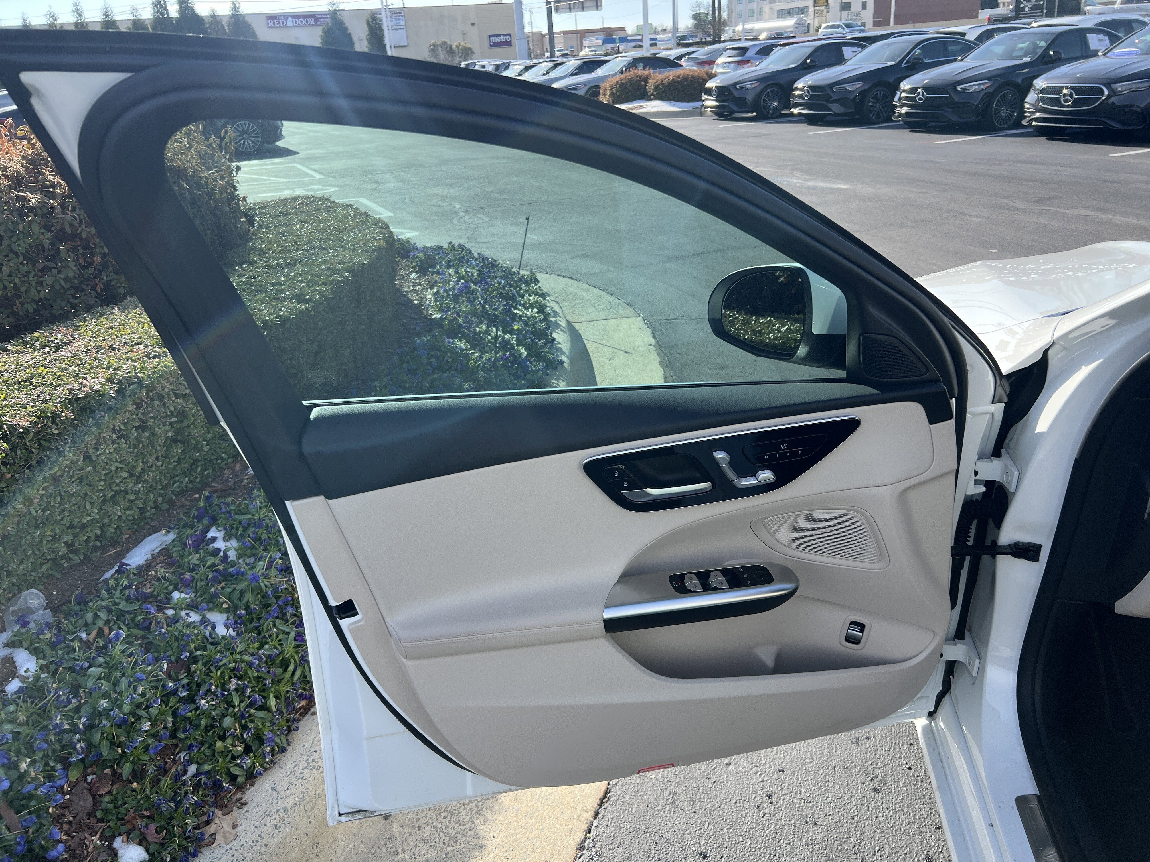 Certified 2025 Mercedes-Benz C 300 4MATIC Sedan image 14