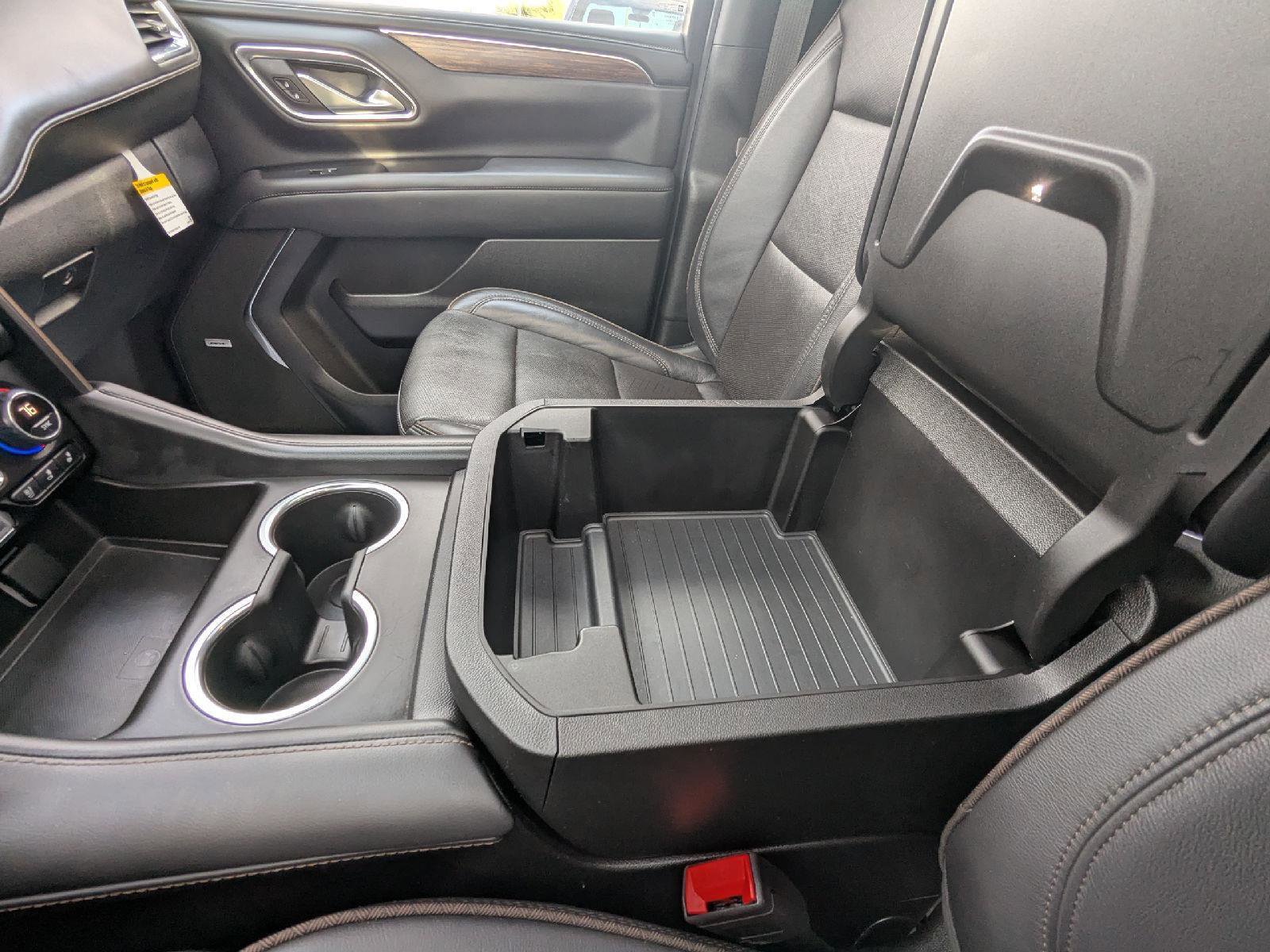 Used 2024 Chevrolet Tahoe High Country image 33