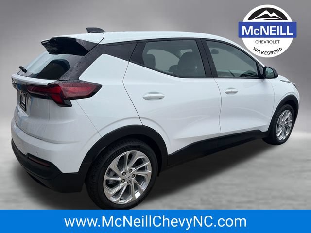 New 2027 Chevrolet Bolt LT w/ Comfort Package FWD image 8