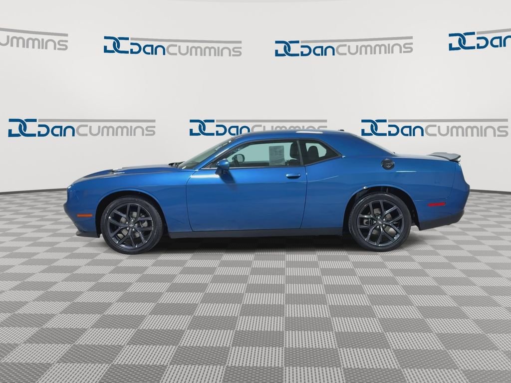 Used 2023 Dodge Challenger SXT w/ Blacktop Package image 5