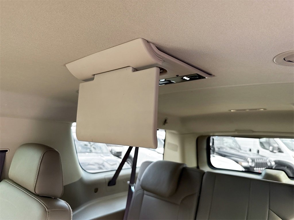 Used 2020 Chevrolet Suburban Premier image 26