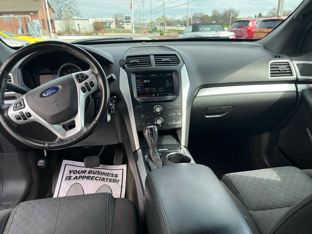 Used 2012 Ford Explorer XLT AWD/4WD image 17