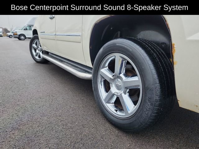 Used 2013 Chevrolet Avalanche LTZ image 17