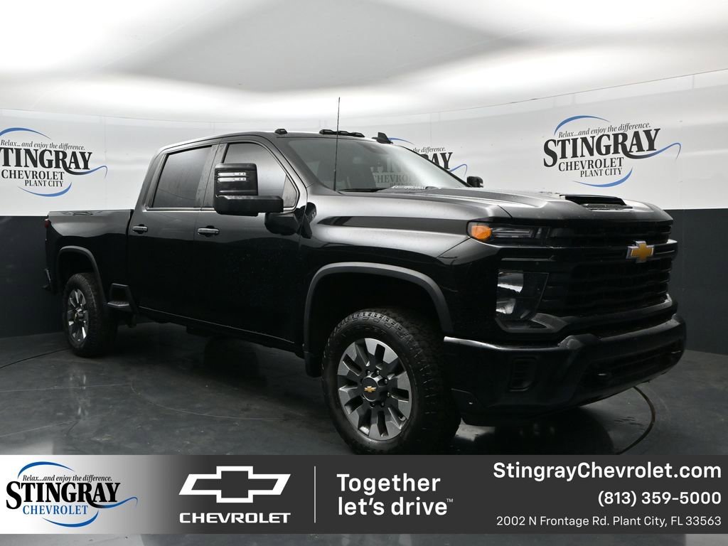 Used 2024 Chevrolet Silverado 2500 Custom w/ Custom Value Package AWD/4WD image 1