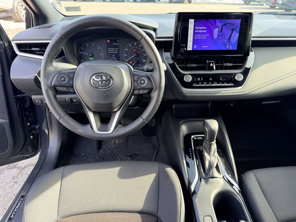 Certified 2024 Toyota Corolla SE w/ Convenience Package image 2