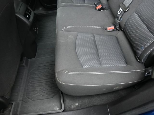 Used 2023 GMC Terrain SLE w/ Driver Convenience Package image 21